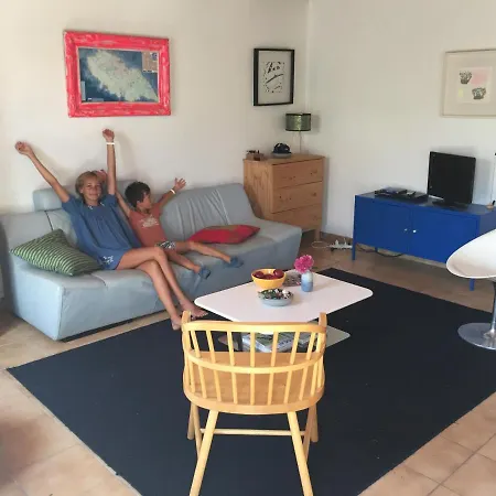 Вилла Maison 100 M Plage, 2 Kms Du Port Ile d'Yeu