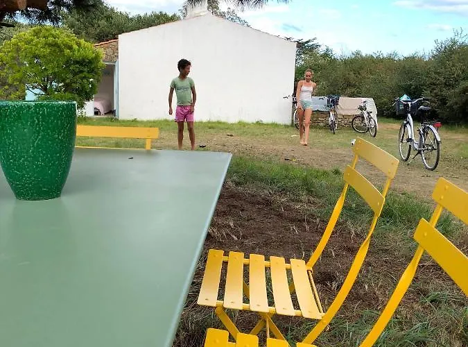 Maison 100 M Plage, 2 Kms Du Port Villa